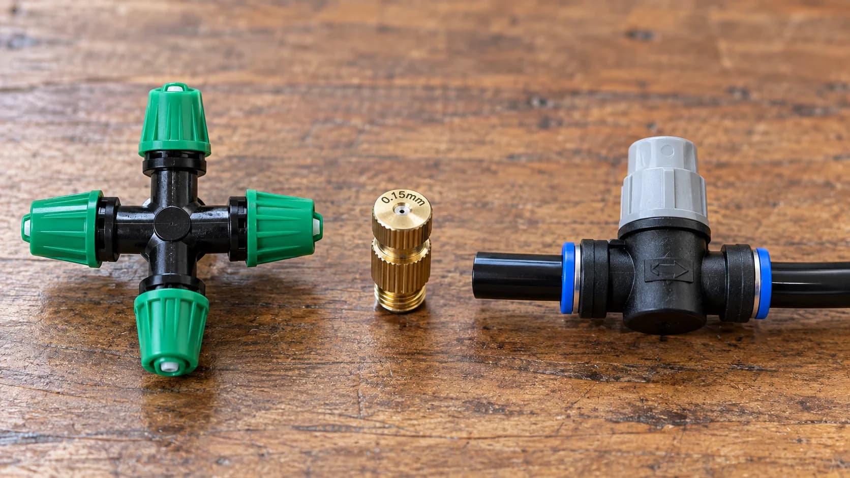 4-way cross fogger, brass slip-lock fine mist nozzles, and spring-loaded anti-drip valve